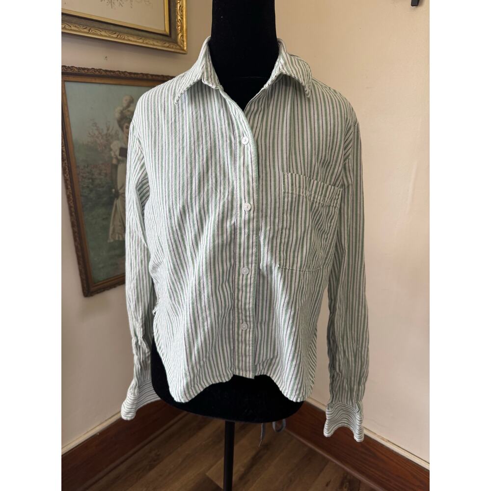 Old Navy The Cropped Shirt XS Tall 100% Cotton Green Stripe Button Down